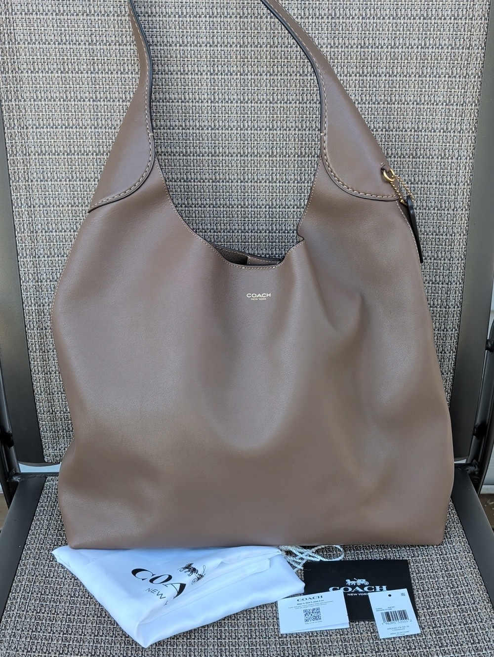 Coach Brooklyn 39 Dark Stone Leather (CU044) EUC